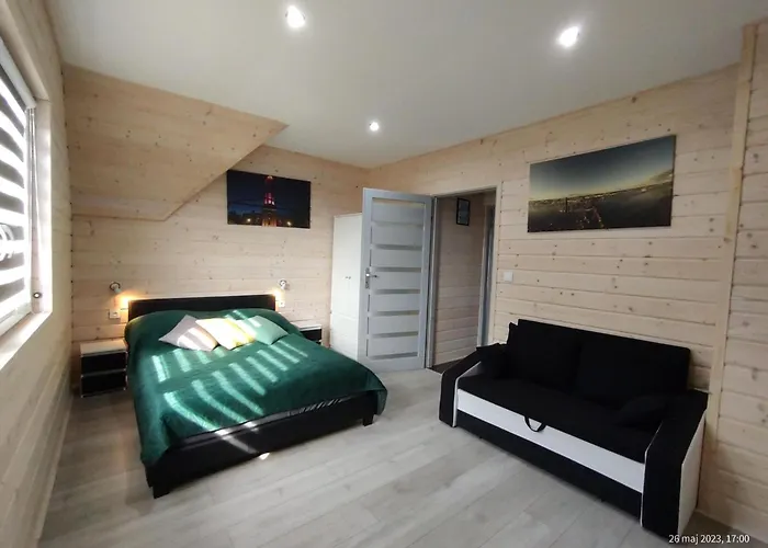 Nyaraló In Near Wide