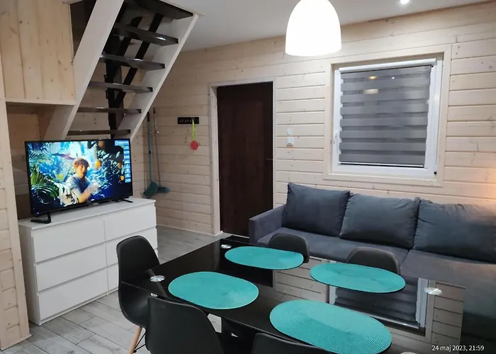 Nyaraló In Near Wide