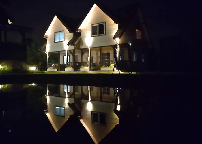 Nyaraló In Near Wide